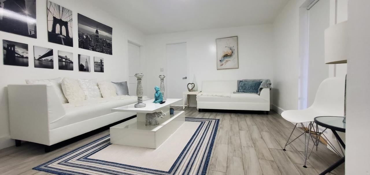 Cozy Modern In Miami